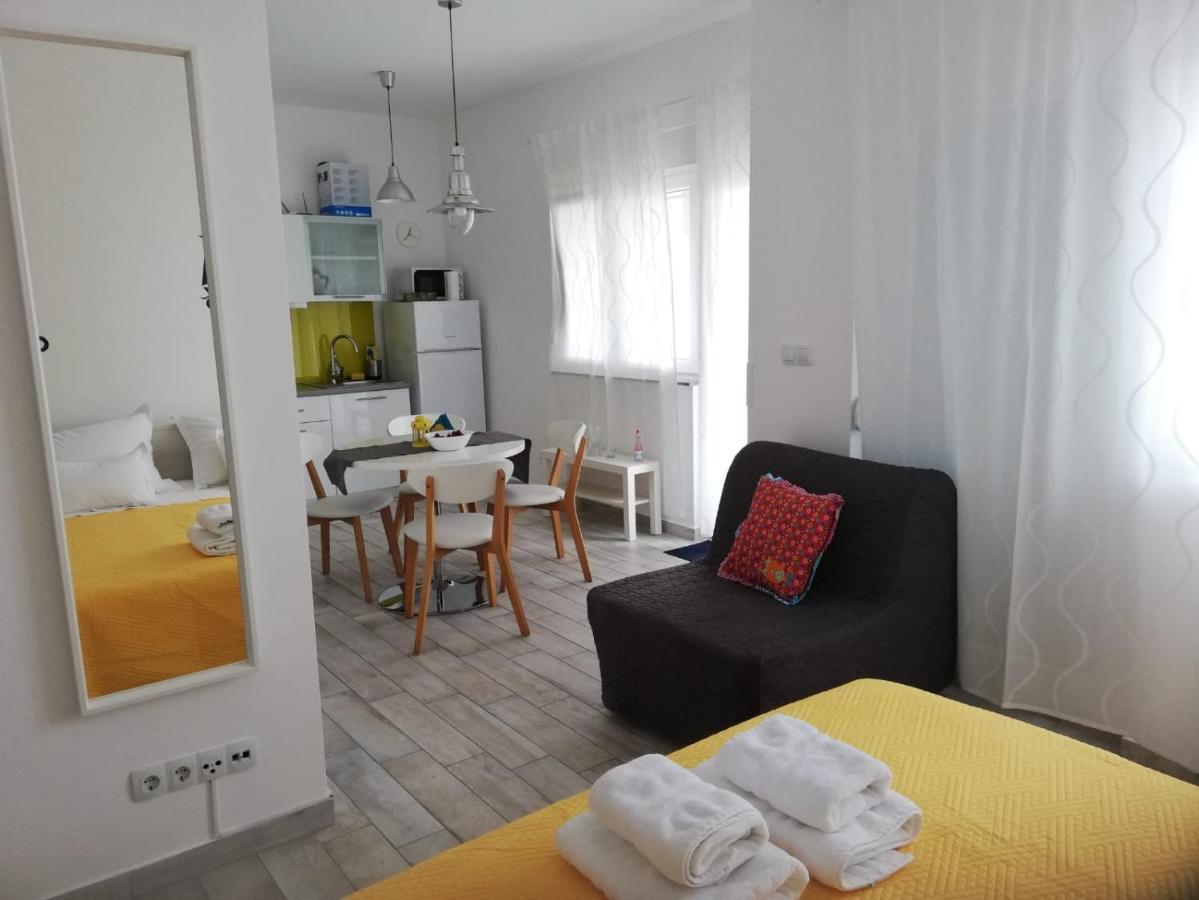 Apartment Villa Franci Pag Town Eksteriør billede