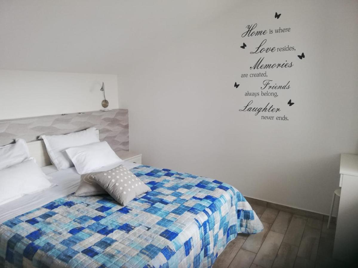 Apartment Villa Franci Pag Town Eksteriør billede