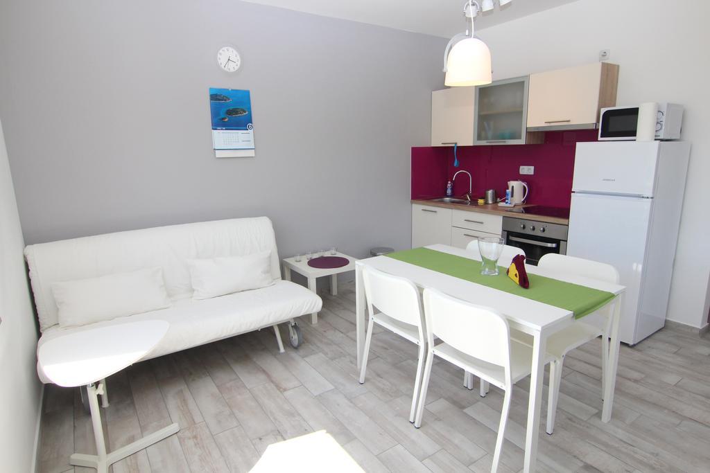 Apartment Villa Franci Pag Town Eksteriør billede